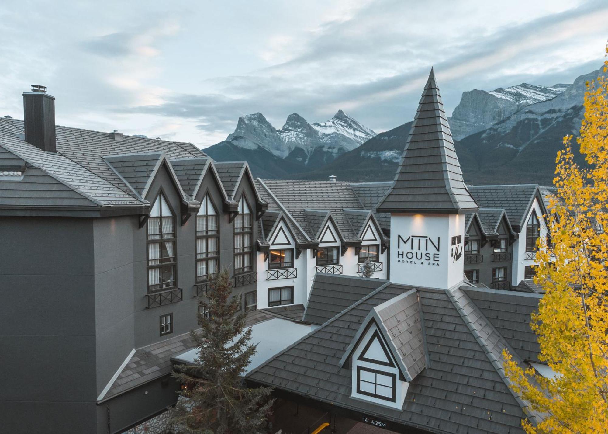 Hotel Mtn House By Basecamp Canmore Exterior foto